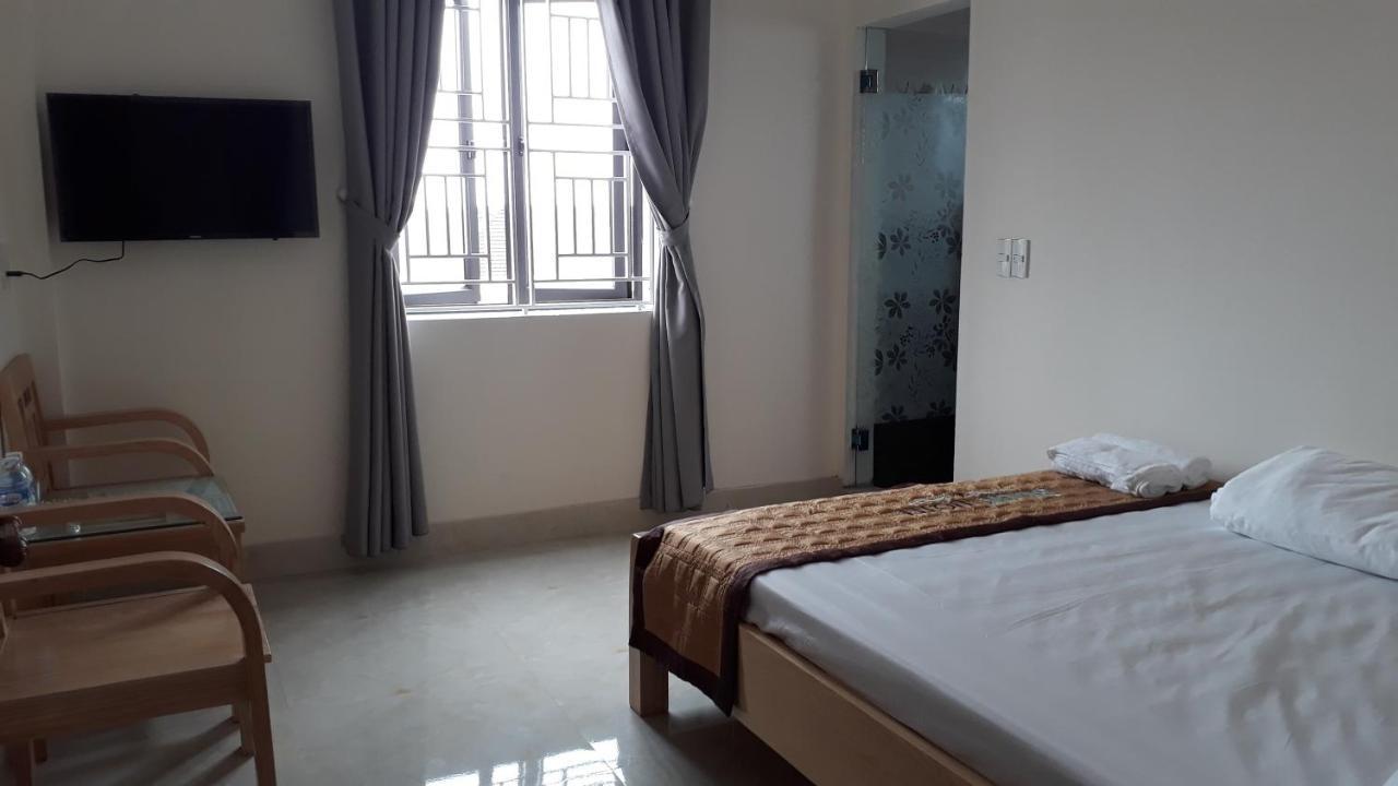 Hotel Nha Nghi Book Hoan Giap Exteriér fotografie